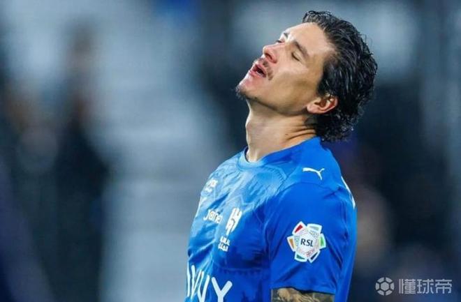 官方：努涅斯未参加亚冠赛后瞬采和发布会，被罚款2万美元